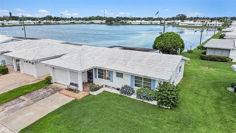 4133 96th Ter N #4133, FL