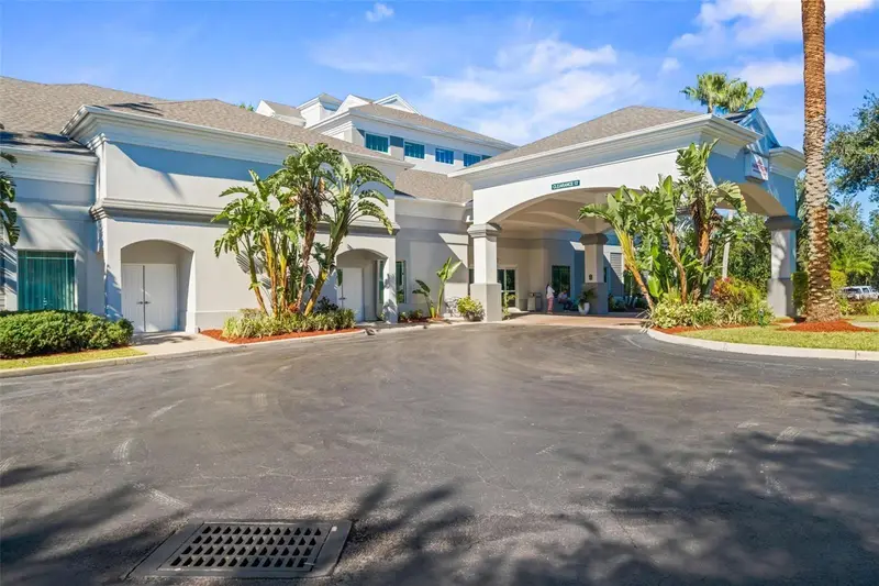 8303 Palm Pkwy #520, FL