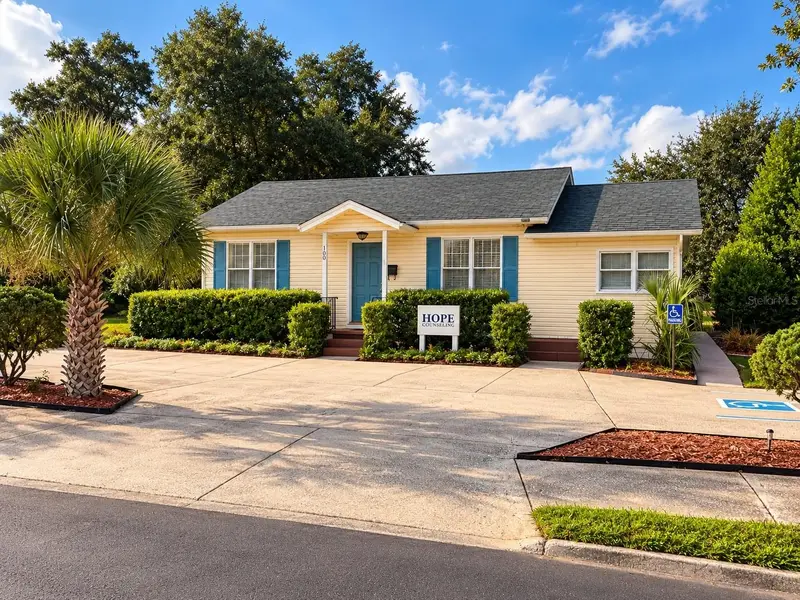160 Avenue E Nw, FL