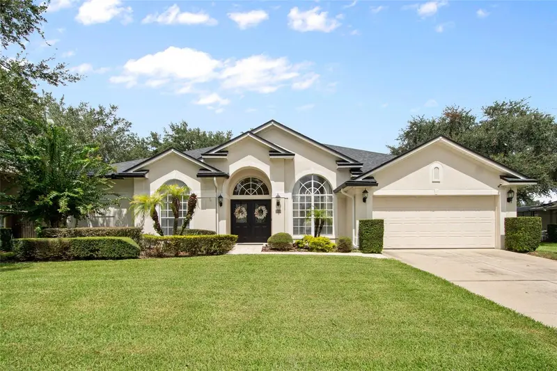 12021 Windstone St, FL