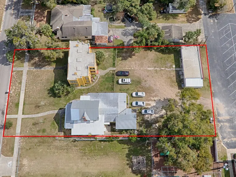 422 & 426 E Citrus Ave, FL