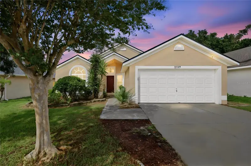 2117 Fish Eagle St, FL