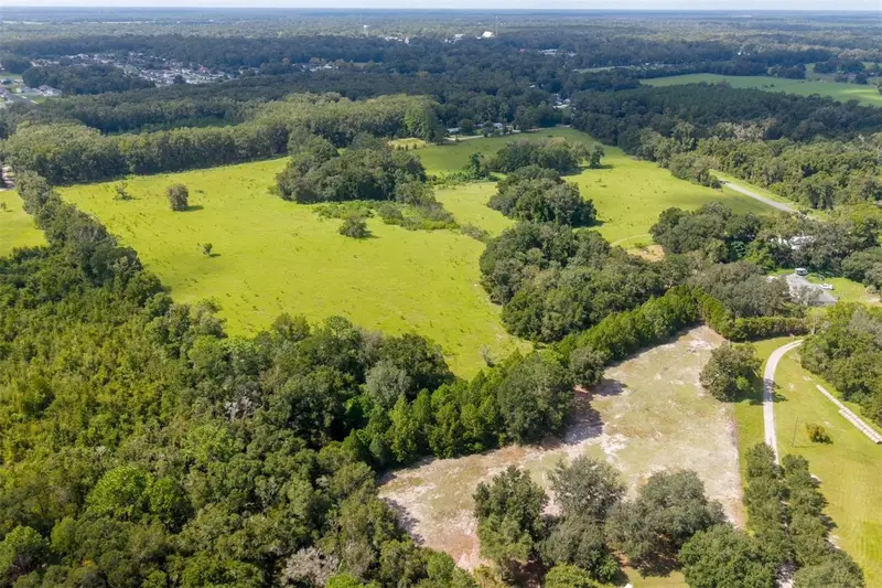 23137 Nw County Road 236, FL