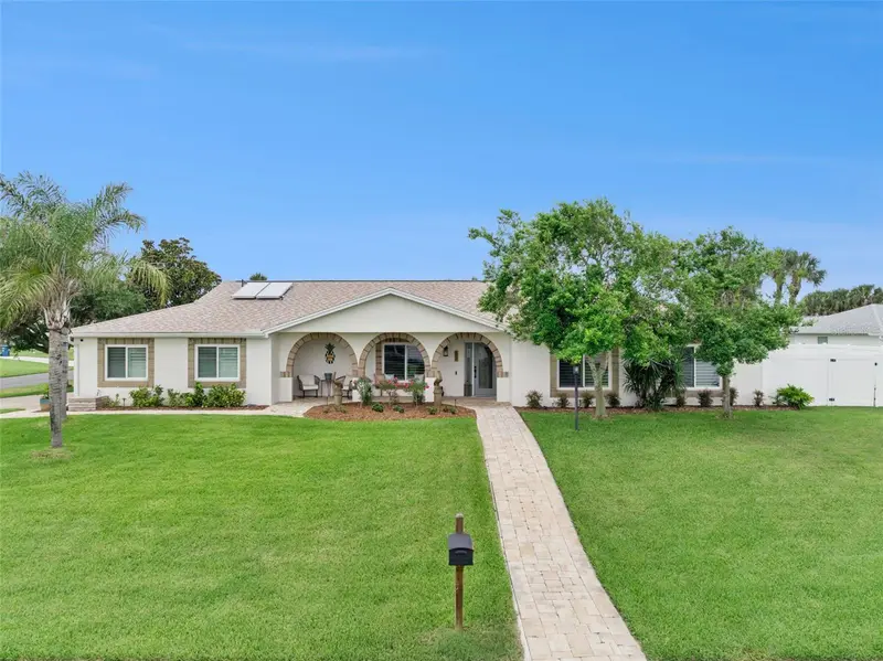 52 Sea Island Dr N, FL