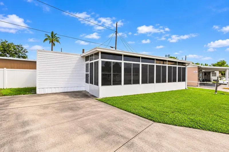 12766 Seminole Blvd #3, FL