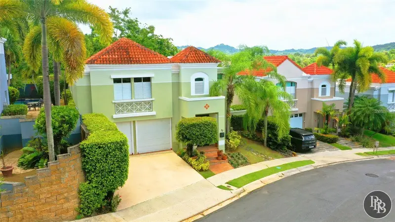 49 Vereda Street Monteverde Real Dev, PR