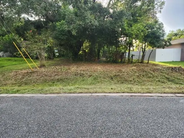 Alexander Ave, FL