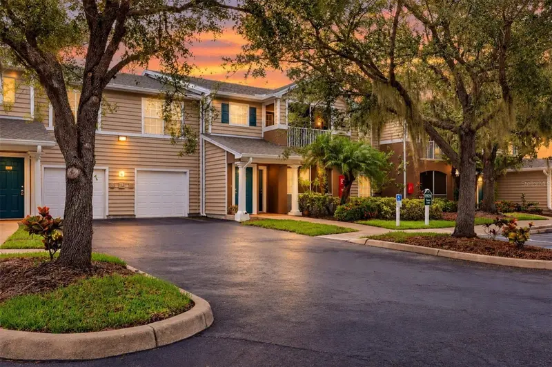 8926 Manor Loop #103, FL