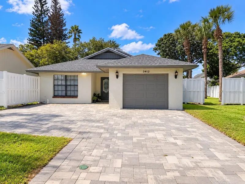 3412 Pinebrook Ct, FL