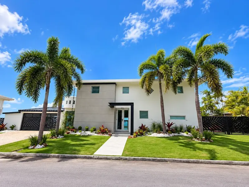Urb. Hacienda Margarita Calle Carreta ##86, PR