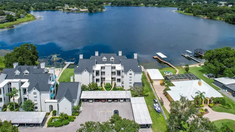 3127 W Sligh Ave #204b, FL