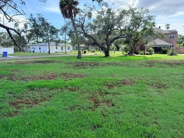 Arkansas Ave Ne, FL
