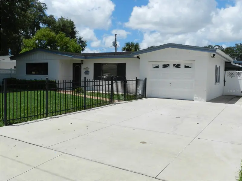 7454 1st Way N, FL