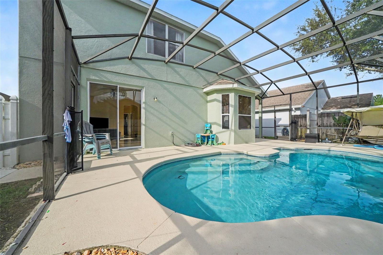 909 Devon Creek Rd, FL