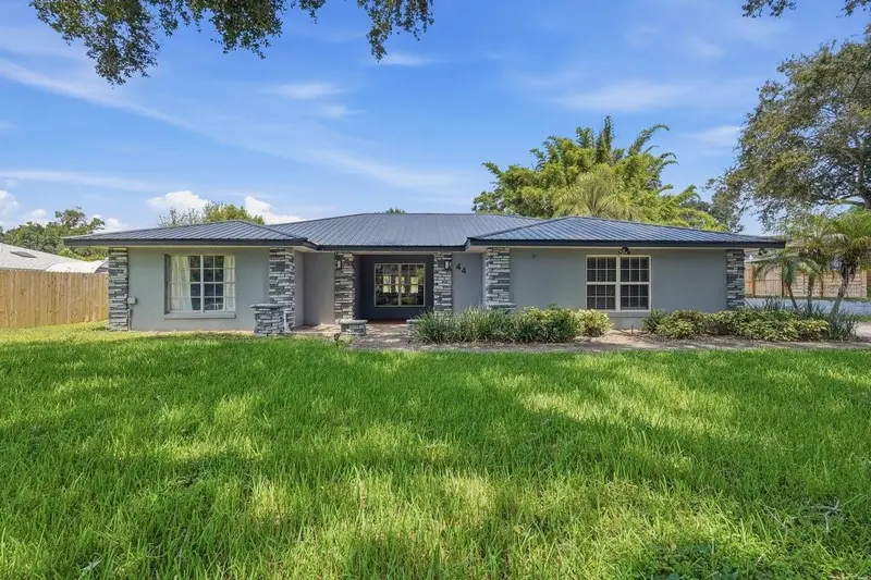 44 Brevard Dr, FL