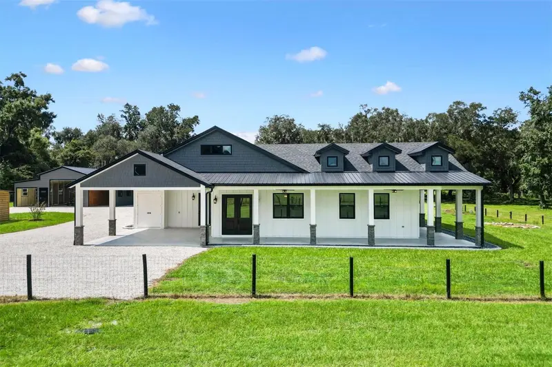2540 Ne 77th Rd, FL