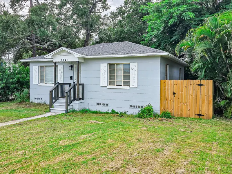 1745 Freeman St S, FL