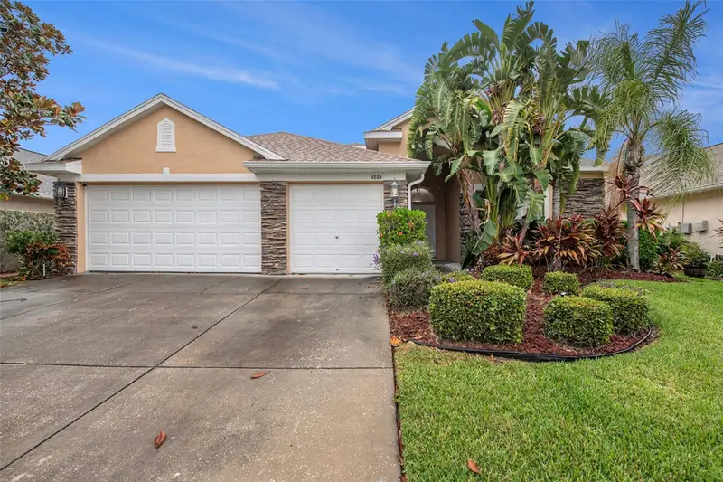 4883 W Breeze Cir, FL