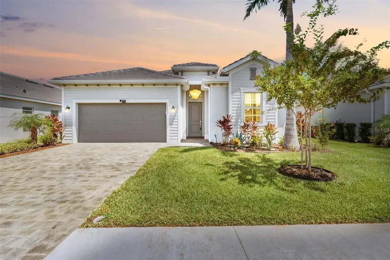 Wellen Park listing