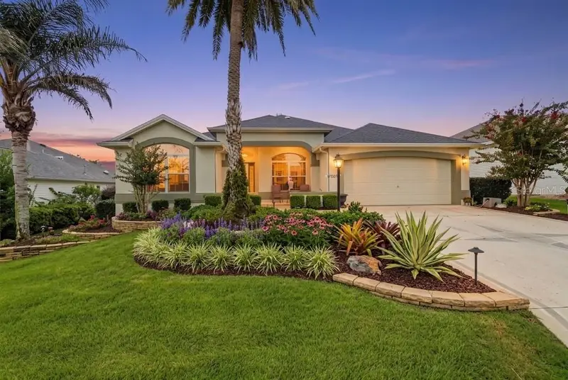 438 Troy Loop, FL