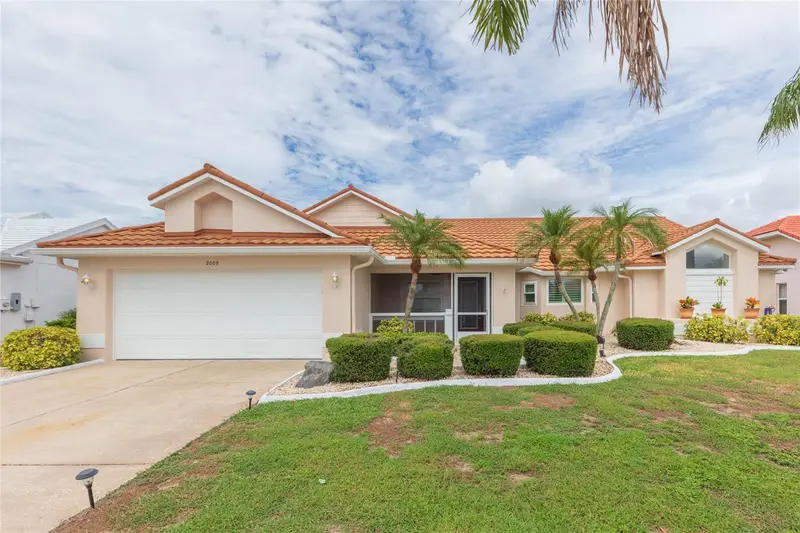 2009 New Bedford Dr, FL