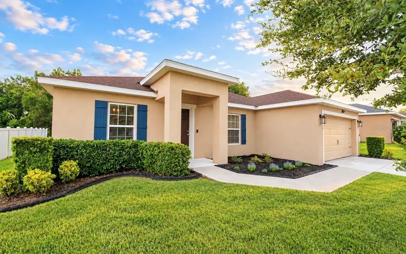 308 Water Lily Ln, FL