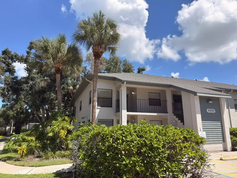 4601 46th Street Ct W #201, FL