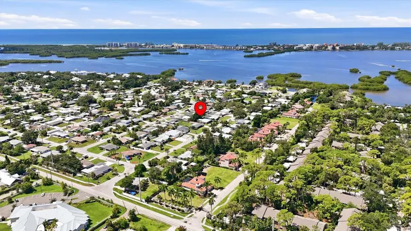 1706 Livingstone St, FL