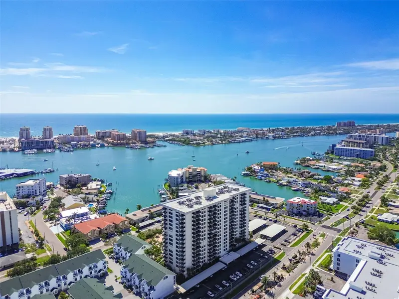 400 Island Way #509, FL