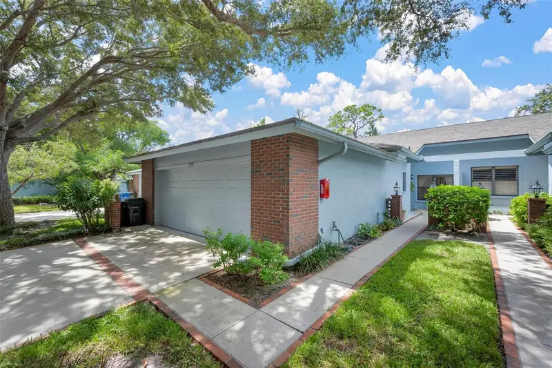 2794 Moss Oak Dr #2, FL