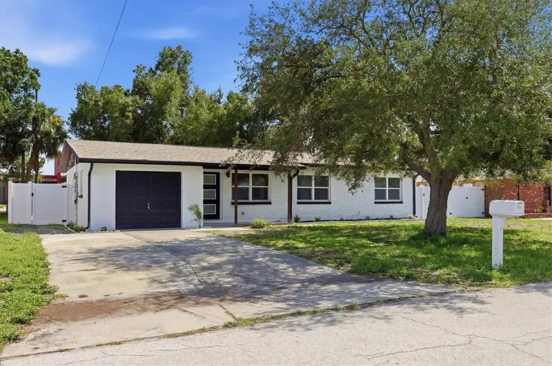 4420 W Bay Court Ave, FL