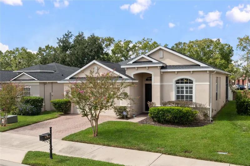 4306 Heirloom Rose Pl, FL