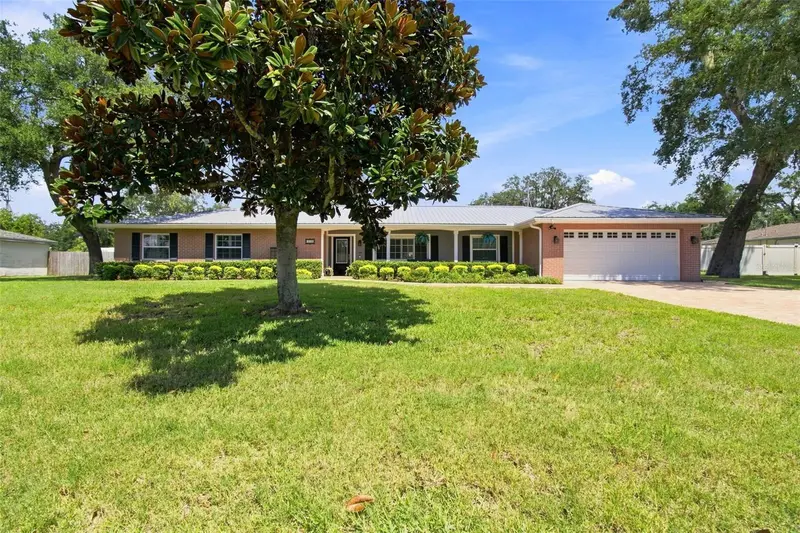 610 Hitching Post Dr, FL