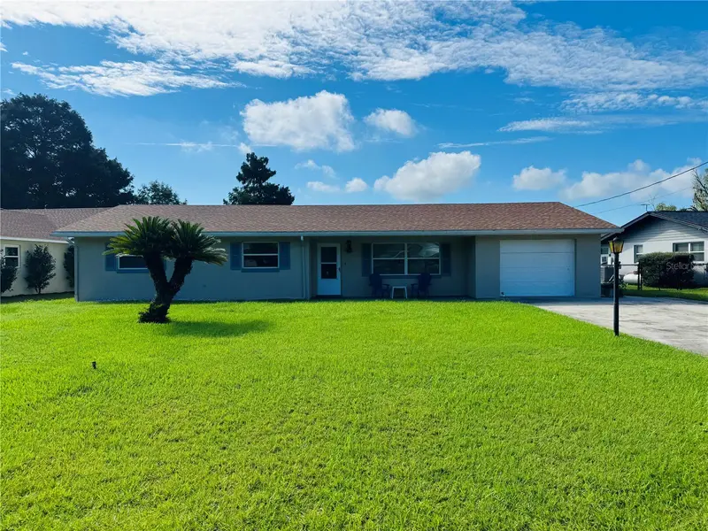 28100 Lois Dr, FL