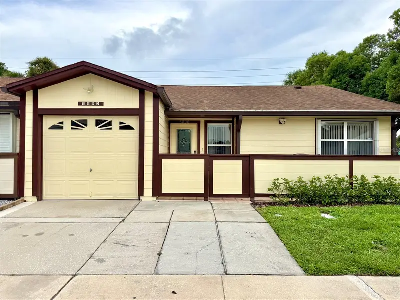 5800 Sagunto St, FL