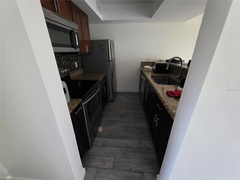 6106 Peregrine Ave #C07, FL