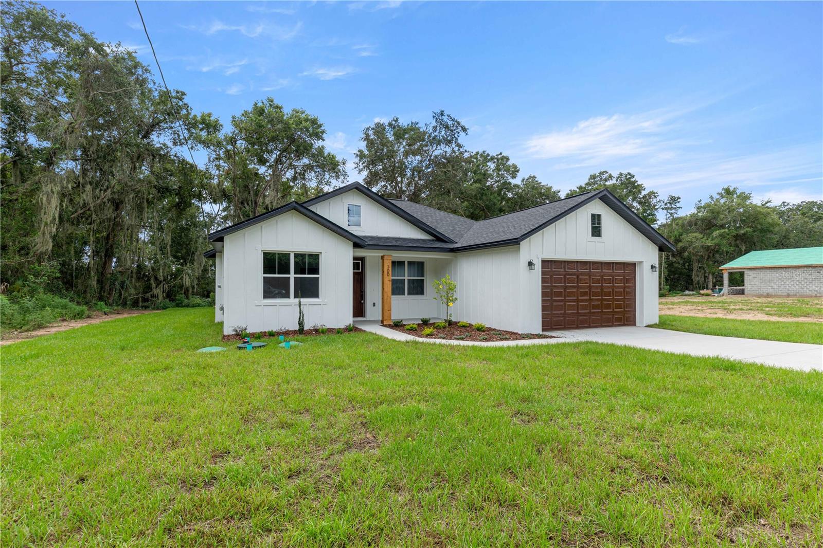 100 Willow Rd, FL