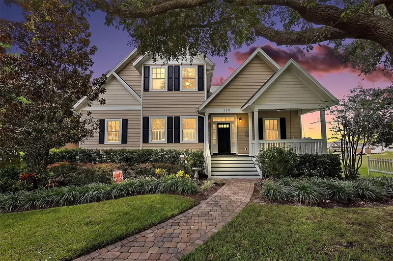 580 W 10th Ave, FL