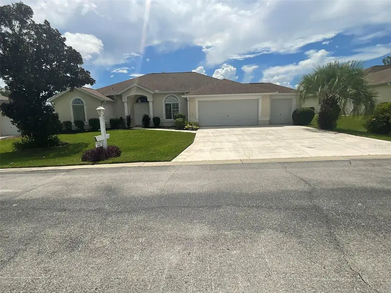 2084 Nw 50th Cir, FL