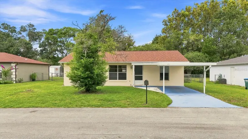 3850 S Flamingo Ter, FL