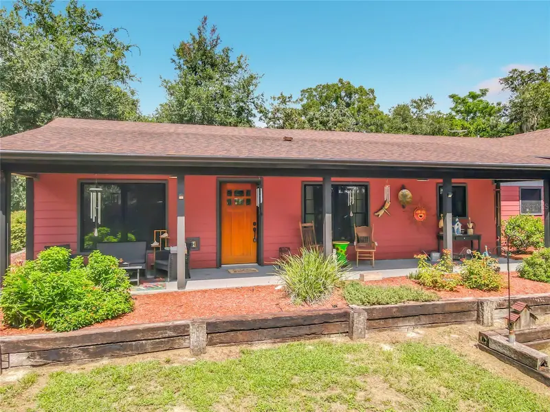 80 Community Dr, FL