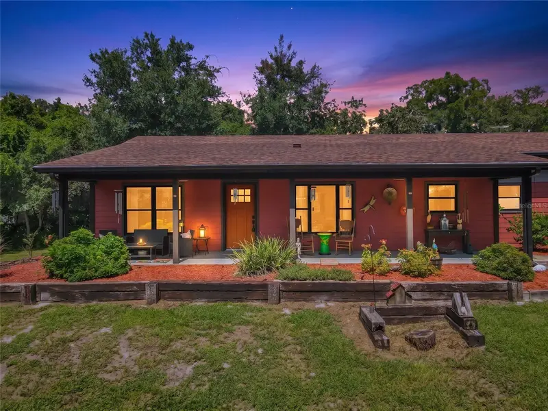 80 Community Dr, FL