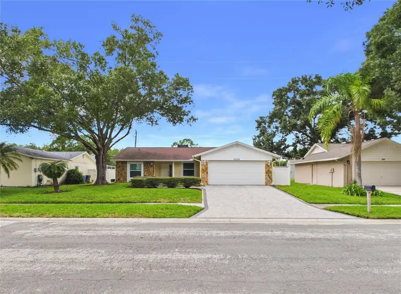 16004 Eagle River Way, FL