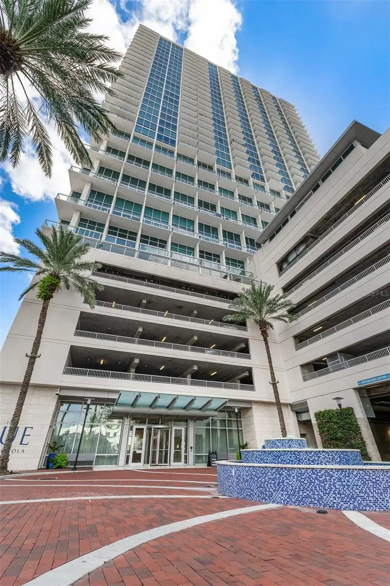 150 E Robinson St #3503, FL