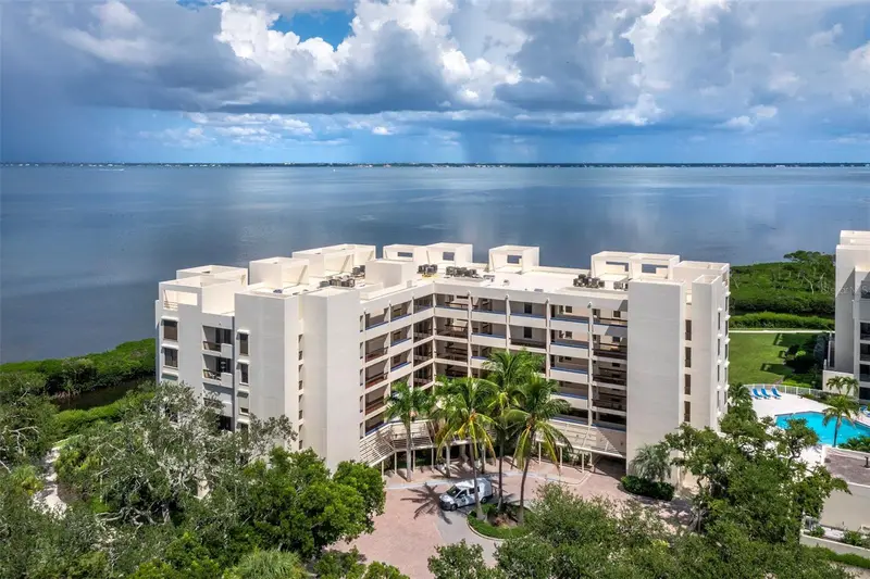 2020 Harbourside Dr #442, FL
