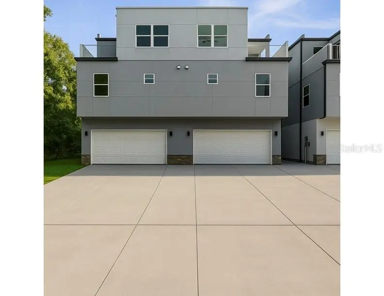 809 W Linebaugh Ave #2b, FL