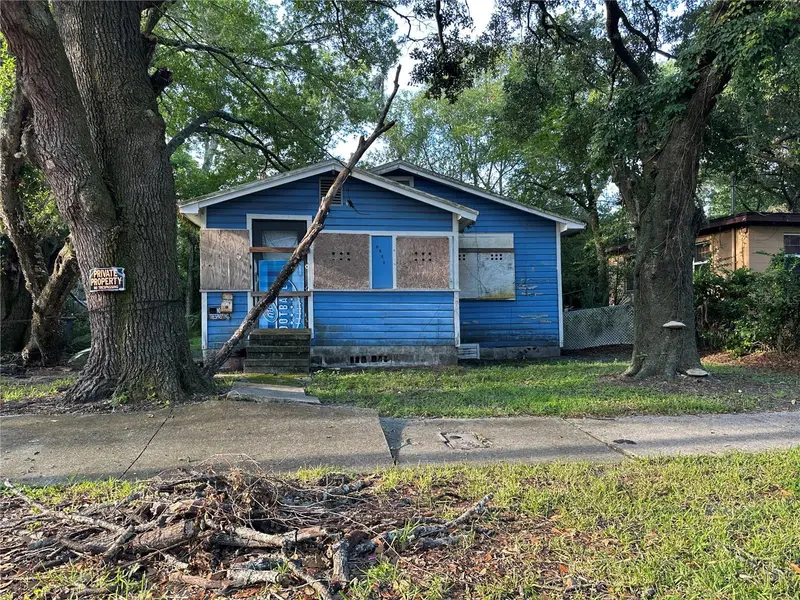 1258 W 31st St, FL