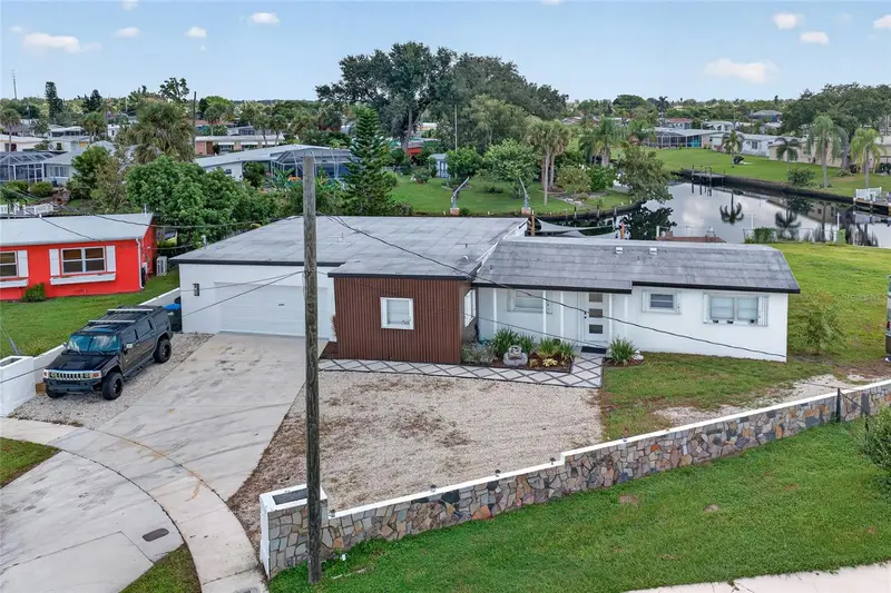 6484 Angle Pl, FL