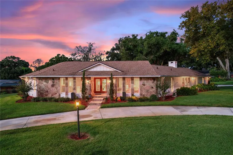 1678 Kingston Rd, FL