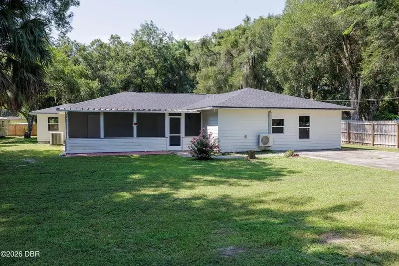 DeLeon Springs listing